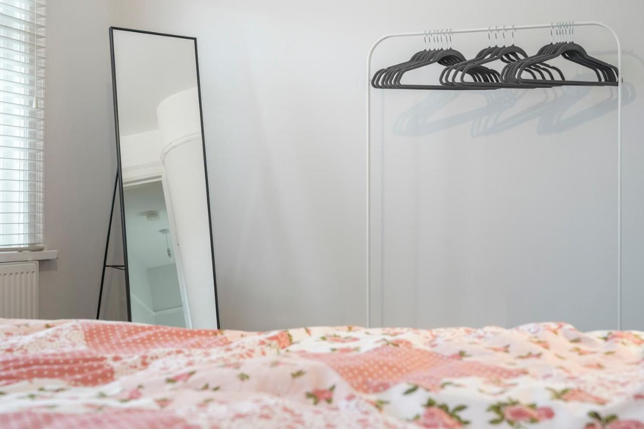 Close To City Centre Stylish 3 Bedroom House ベルファスト エクステリア 写真