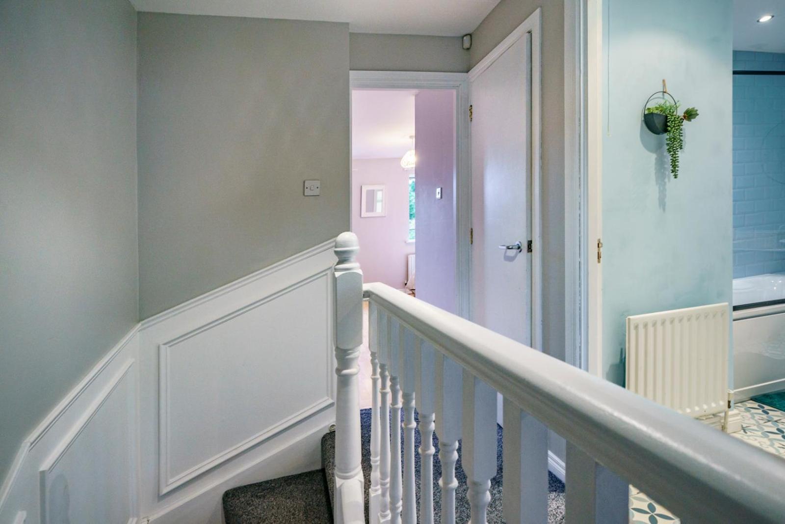 Close To City Centre Stylish 3 Bedroom House ベルファスト エクステリア 写真